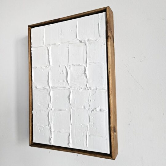 CY56897 Simple white