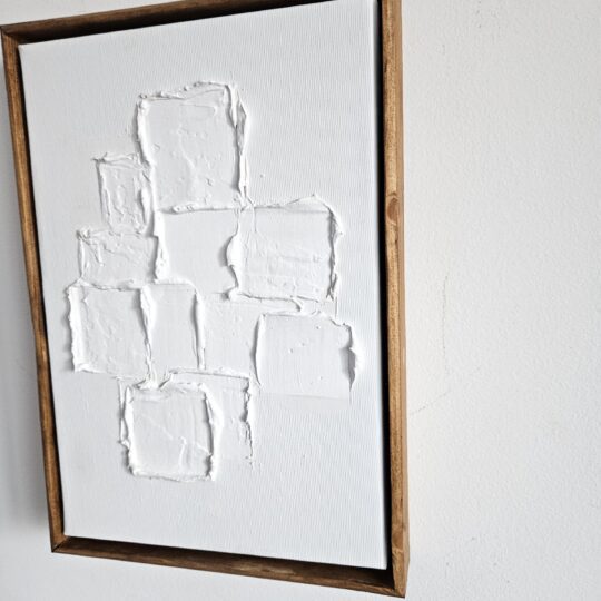 CY16897 Simple white No2