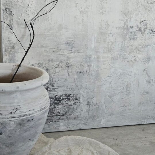 RT0052 Natural greys NO 5- כד חרס